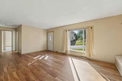 309 Park Avenue, New Lexington, OH 43764 - Photo 6