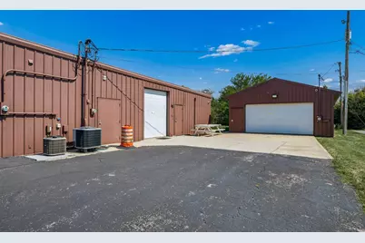 6110 Enterprise, Grove City, OH 43123 - Photo 14