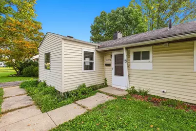 1074 S Hampton Road, Columbus, OH 43227 - Photo 6