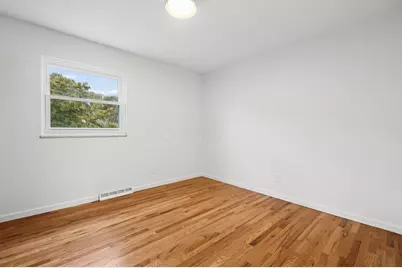 1701 Moreland Drive, Columbus, OH 43220 - Photo 32