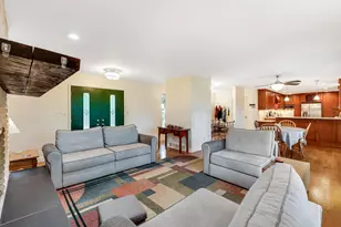 275 Pine Tree Dr NE, Granville, OH 43023 - Photo 10