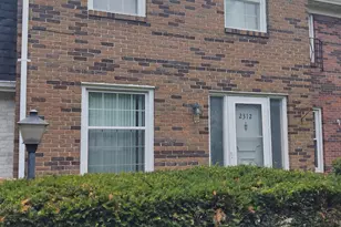 2312 Hardesty Ct, Columbus, OH 43204 - Photo 2