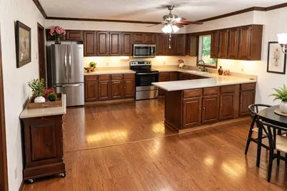 45 Pine Village Drive, Granville, OH 43023 - Photo 14
