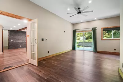 6 Sussex Drive, Athens, OH 45701 - Photo 28