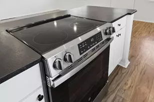 1455 E Deshler Ave E, Columbus, OH 43206 - Photo 16