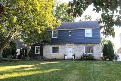 2441 Berwick Boulevard, Columbus, OH 43209 - Photo 2