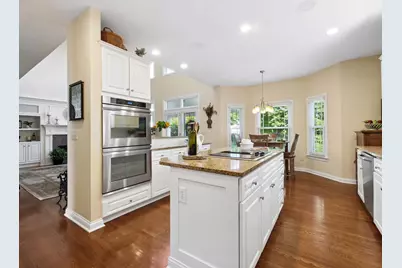 5835 Lake Forest Way, Westerville, OH 43082 - Photo 8