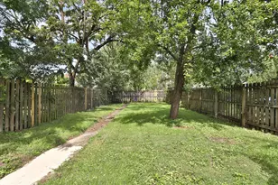 382 E Morrill Ave, Columbus, OH 43207 - Photo 24