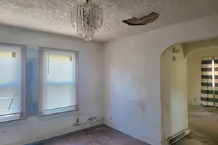 1081 Kelton Ave, Columbus, OH 43206 - Photo 6