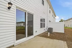 1389 Marinelli Dr E, Columbus, OH 43228 - Photo 36