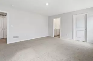 1389 Marinelli Dr E, Columbus, OH 43228 - Photo 26