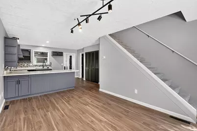 16 E Mitchell Street, Jackson, OH 45640 - Photo 18