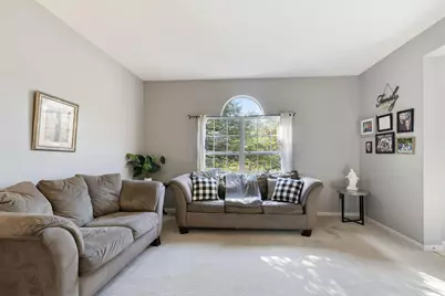 730 Montmorency Drive E, Pickerington, OH 43147 - Photo 8