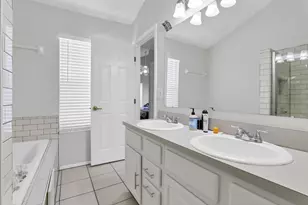 5785 Albany Green, Westerville, OH 43081 - Photo 24