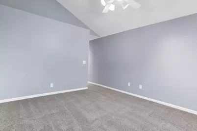 5785 Albany Green, Westerville, OH 43081 - Photo 12