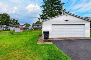 3900 Frazier Rd E, Columbus, OH 43207 - Photo 32
