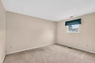 3900 Frazier Rd E, Columbus, OH 43207 - Photo 22
