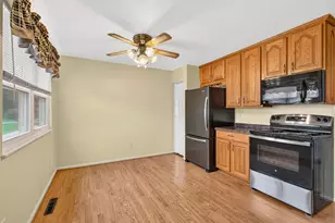 3900 Frazier Rd E, Columbus, OH 43207 - Photo 10