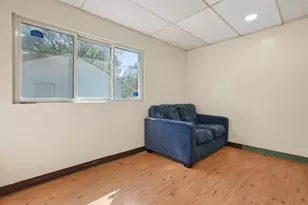 1203 E Innis Ave, Columbus, OH 43207 - Photo 14
