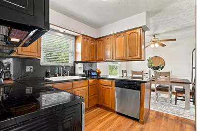 2570 Scott Court, Grove City, OH 43123 - Photo 12