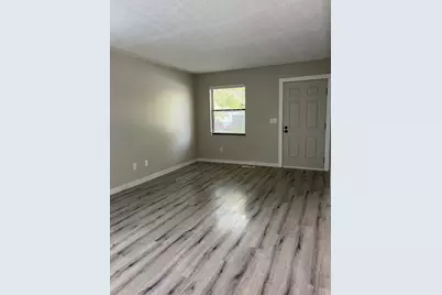 4863 Driffield Court, Columbus, OH 43221 - Photo 2