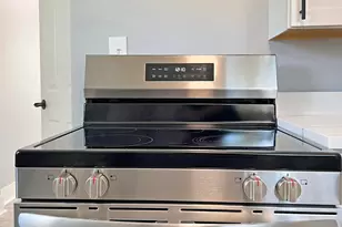 2242 Lexington Ave, Columbus, OH 43211 - Photo 10