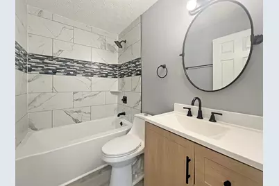 2242 Lexington Avenue, Columbus, OH 43211 - Photo 14