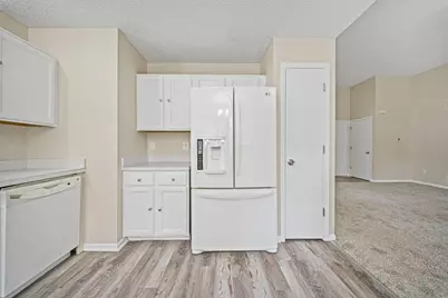 2633 Wallcrest Boulevard, Columbus, OH 43231 - Photo 12