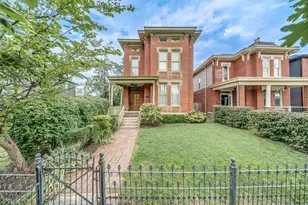 1054 E Long St, Columbus, OH 43203 - Photo 1