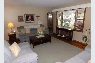 171 Maple Drive, Columbus, OH 43228 - Photo 8