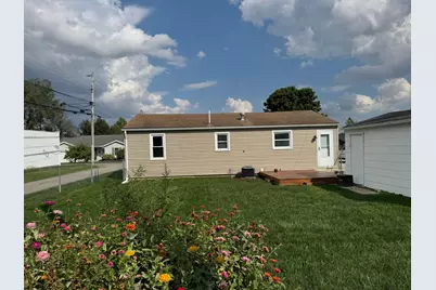321 Ely Street, Washington Court House, OH 43160 - Photo 2