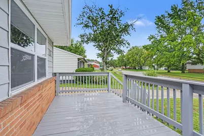 5015 Fullerton Drive, Columbus, OH 43232 - Photo 2