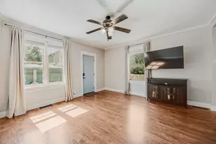 144 Cedar Aly, Columbus, OH 43215 - Photo 6