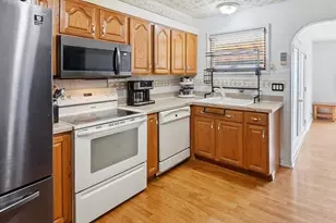 2025 Ward Rd, Columbus, OH 43224 - Photo 2