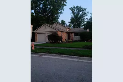 5225 Wolf Run, Columbus, OH 43230 - Photo 1