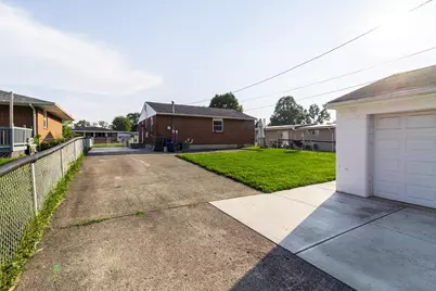 120 Ziegler Avenue, Columbus, OH 43207 - Photo 6