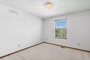 354 Amesbury Ct, Westerville, OH 43082 - Photo 28