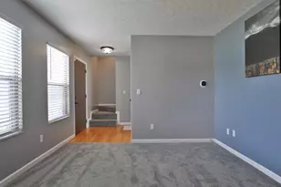 3121 Fox Chaple Dr, Columbus, OH 43232 - Photo 6