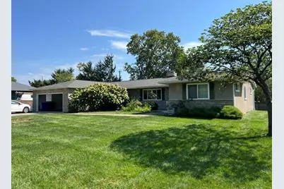 4000 Ritamarie Drive, Columbus, OH 43220 - Photo 1