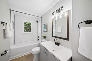 5000 Albany Dr, Columbus, OH 43232 - Photo 10