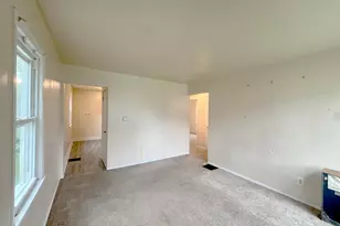 955 E 18th Ave, Columbus, OH 43211 - Photo 2