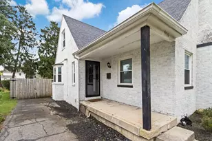 936 Lilley Ave, Columbus, OH 43206 - Photo 2
