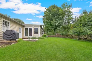 435 E Schreyer Pl, Columbus, OH 43214 - Photo 38