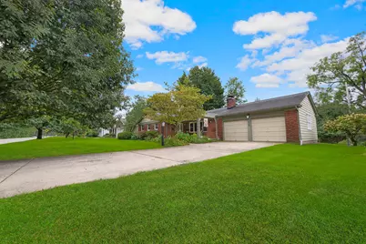435 E Schreyer Place, Columbus, OH 43214 - Photo 2