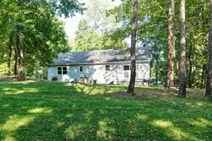 668 Floral Valley Dr E, Howard, OH 43028 - Photo 10