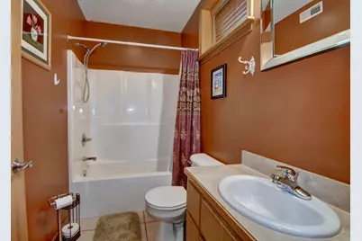 668 Floral Valley Drive E, Howard, OH 43028 - Photo 44