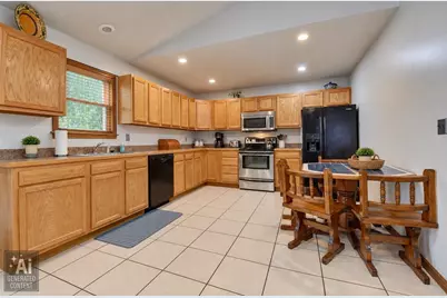 668 Floral Valley Drive E, Howard, OH 43028 - Photo 30