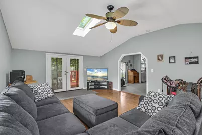 90 S Summit Ridge Drive SW, Reynoldsburg, OH 43068 - Photo 8