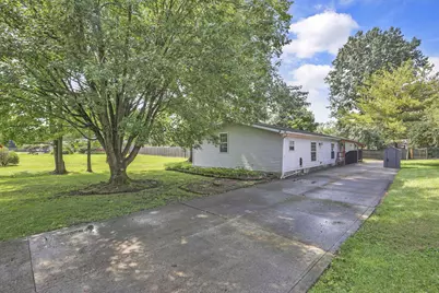 90 S Summit Ridge Drive SW, Reynoldsburg, OH 43068 - Photo 2