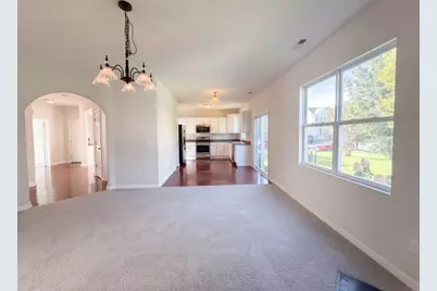 4058 Leontria Avenue, Columbus, OH 43219 - Photo 14